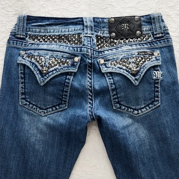 Miss Me Boot / Kick Flare Ankle Jeans With Studs & Contrast Stitching, Size 28 - Picture 10 of 16